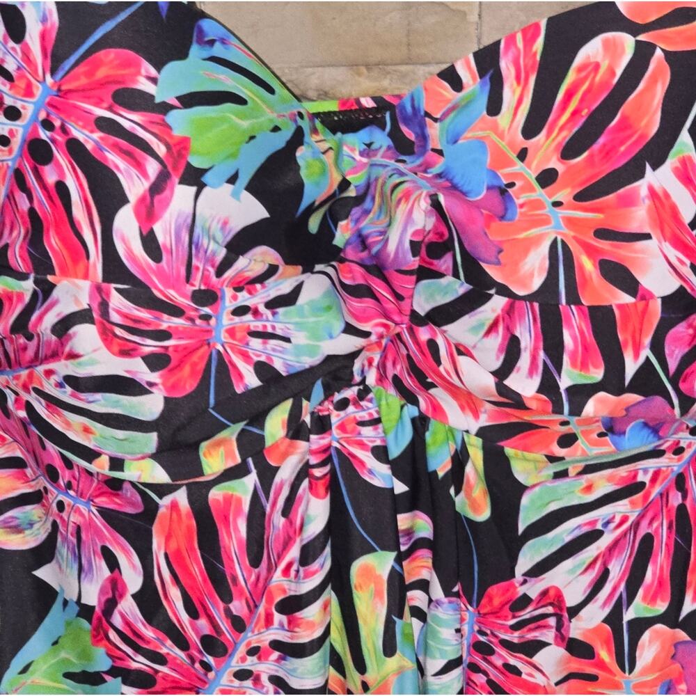 Nicole Miller Floral Print Women's Flyaway Tropical Print Swimsuit Plus Size 3X‎ - Picture 8 of 11